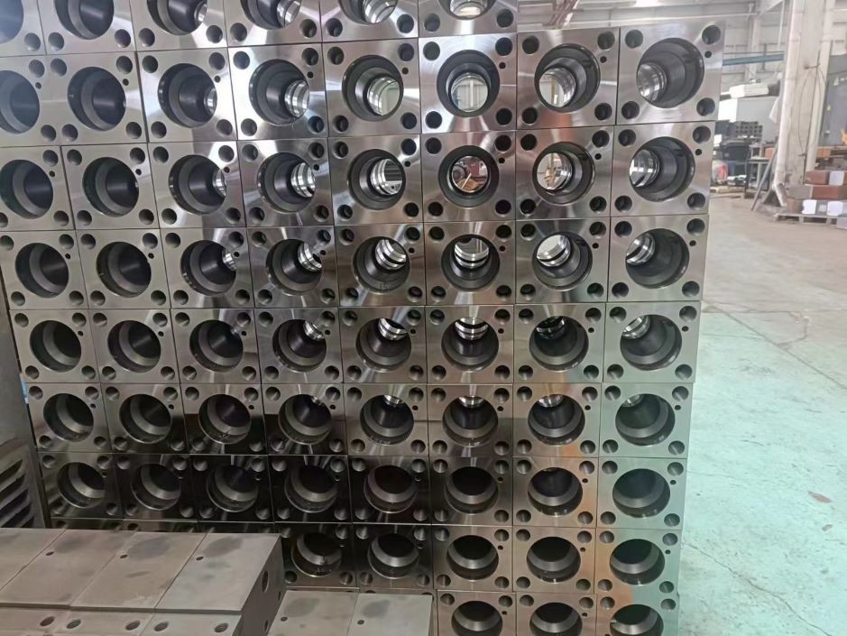 Hydraulic Excavator Breaker Parts Front Head Cylinder Back Head
